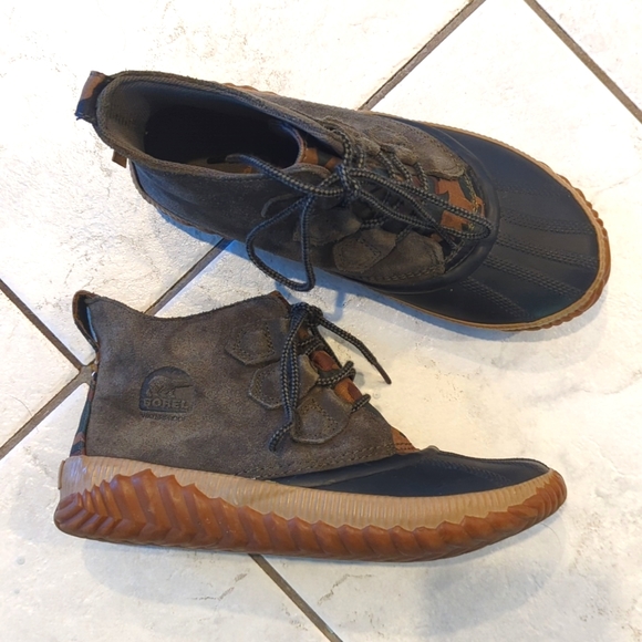 Sorel Shoes - Sorel Women's Brown Waterproof Lace-Up Duck Boot